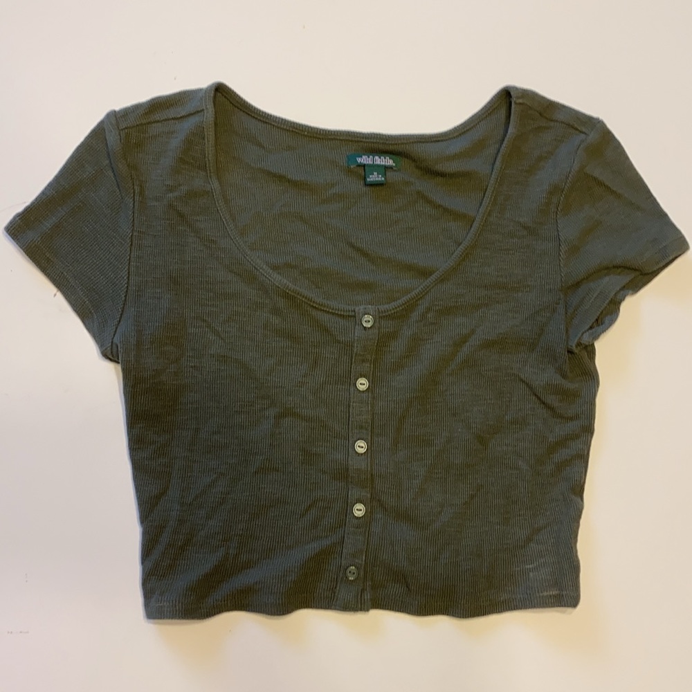 Cropped button down